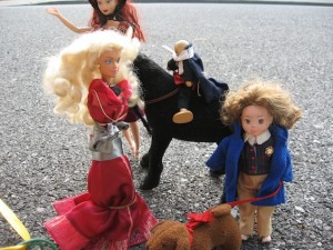 Barbie Crime Story-16