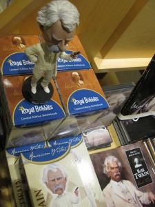 Mark Twain Bookstore Bobbles