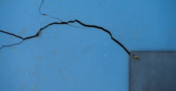 Why did Hamlet wait to kill the king? Crumbling Wall