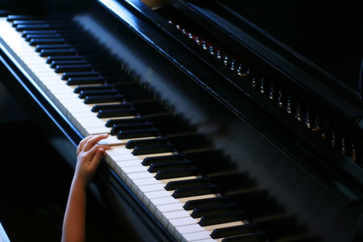 Piano by D. H. Lawrence Coloring Page Poem child's hand reaching piano keys