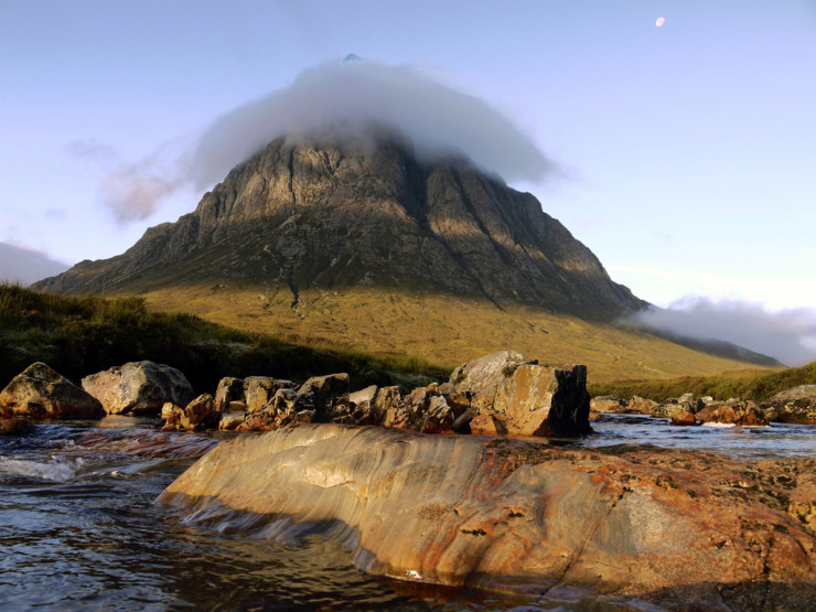 Mountain with cloud cover - Facing Ordeals, Learning Personal Qualities: How Odysseus’s Adventures Serve Him Well 