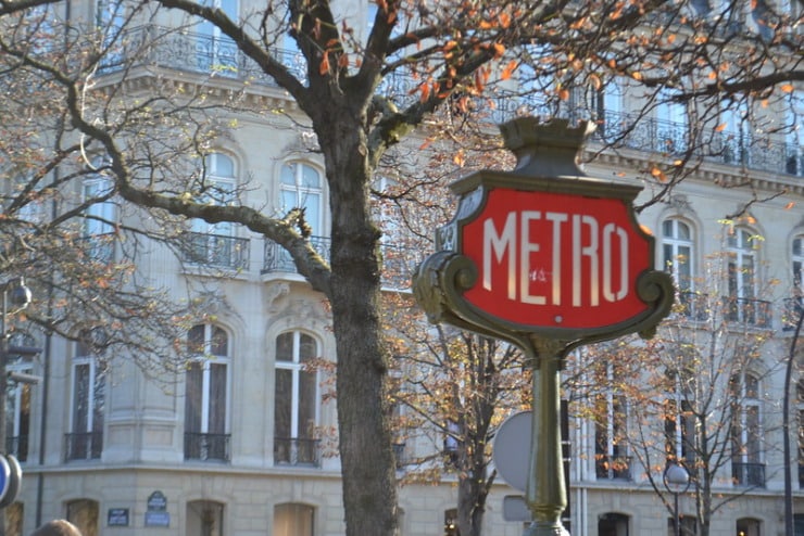 Paris Metro Cook Labyrinth