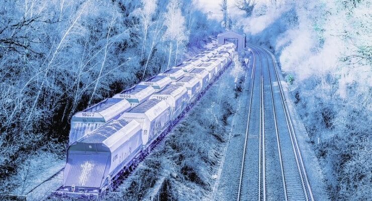 trains on sidetrack Voloshin